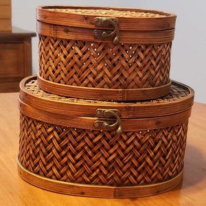 SOLD Pier One Seagrass Lidded Baskets Set of 2